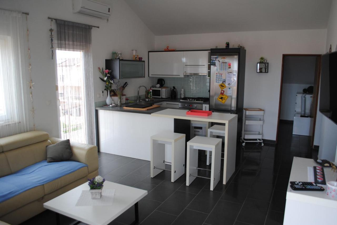 Apartments Vidolma Povljana Zewnętrze zdjęcie